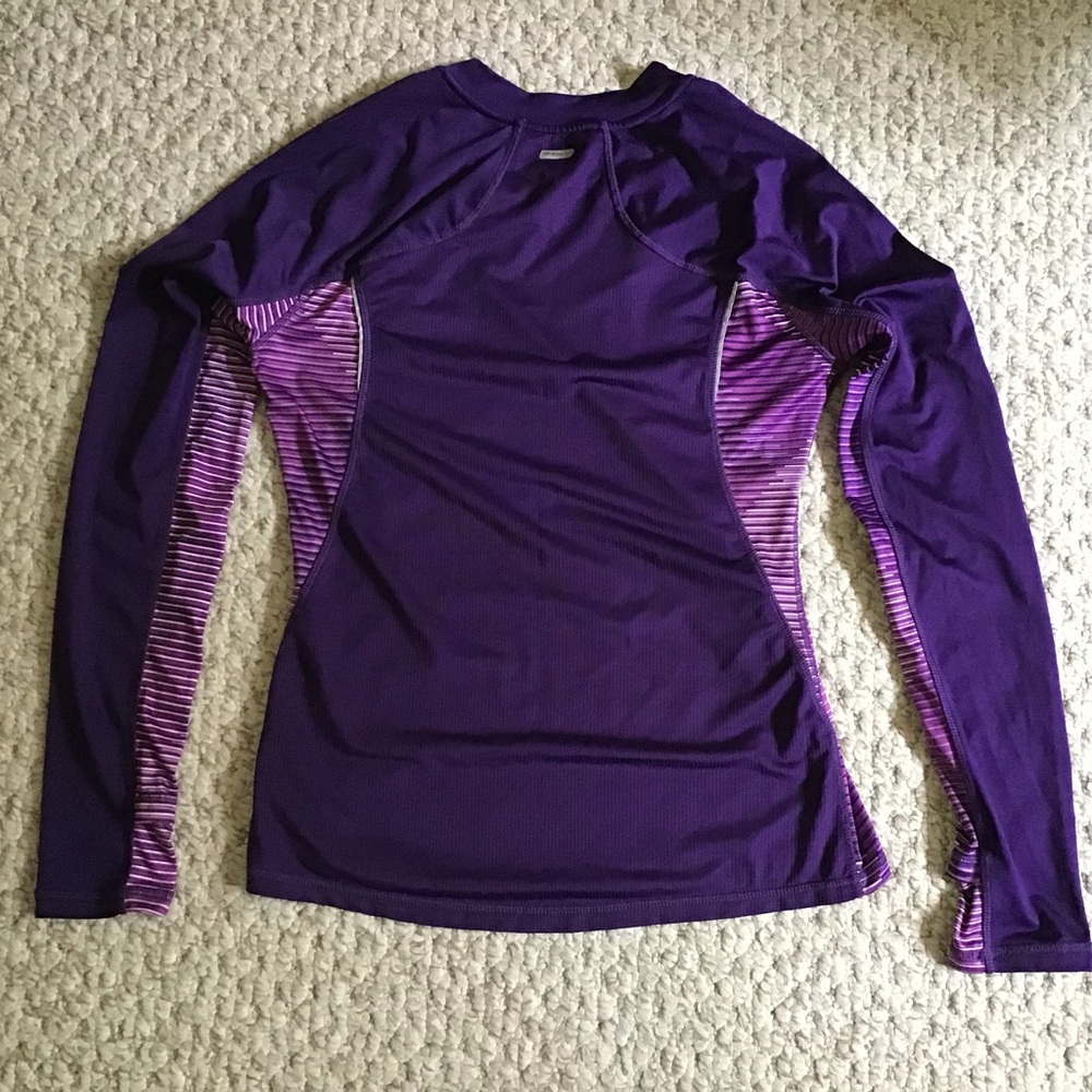 💥3/$10 RBX L/S Yoga T-Shirt - Picture 3 of 4